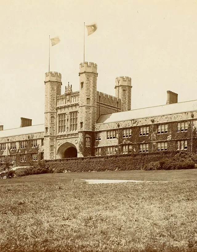 Brookings Hall at Washington University